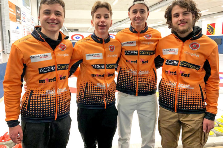 En curling, un joli «carton plein» pour lancer les qualifs