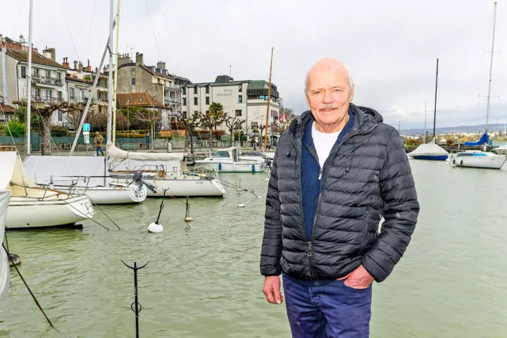 Écouter, servir et finalement s’en aller