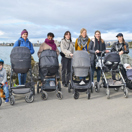 Marcher en poussette pour partager leur vécu