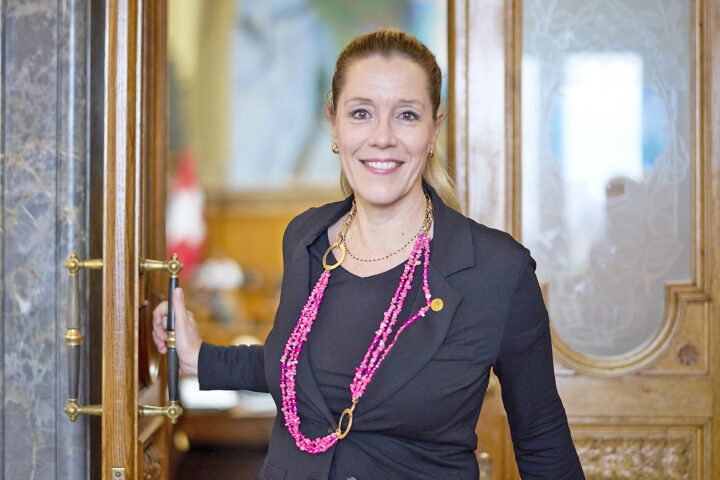 À Berne, Isabelle Chappuis s’épanouit en trait d’union