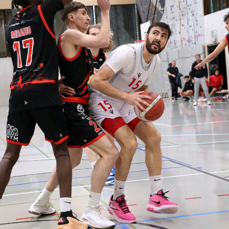 À nouveau rattrapés en fin de match, les Red Devils sont éliminés des play-offs