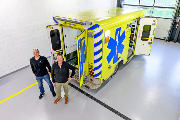 Les ambulances ont un toit flambant neuf à Tolochenaz