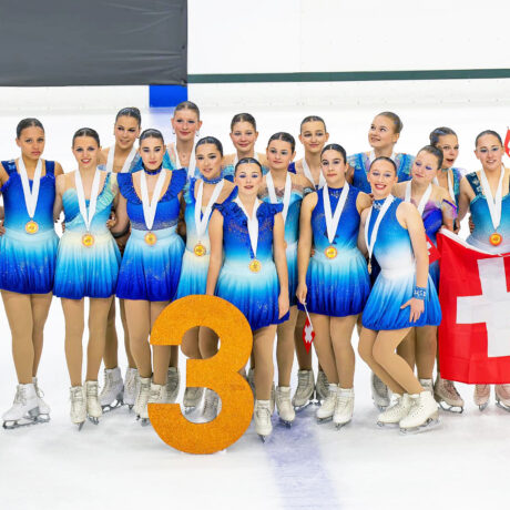 Des patineuses morgiennes s&rsquo;offrent un ballet en argent au Michigan