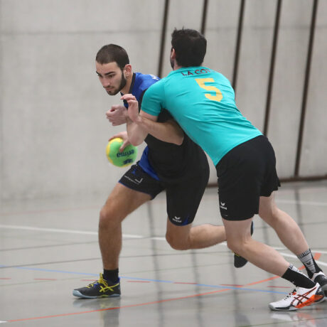 Handball: les Etierruz relégués, leurs collègues féminines restent en 3e ligue