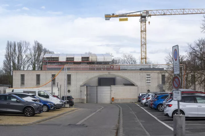 À Lonay, la dure réalité des travaux dans la prison de la Tuilière