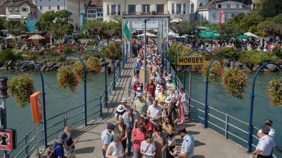Le livre sur les quais dévoile ses premiers noms, les croisières de retour