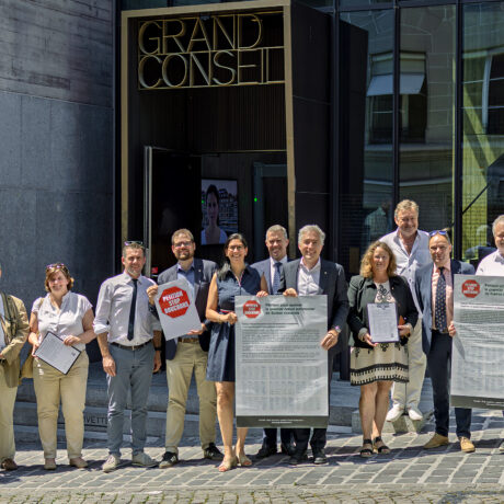 Pétition de 2200 signatures déposée pour agir contre les bouchons dans l&rsquo;ouest lausannois