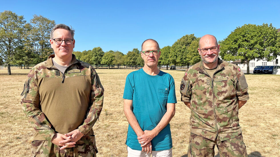 Sur la place d'armes de Bière, l'Armée vit au rythme de la nature