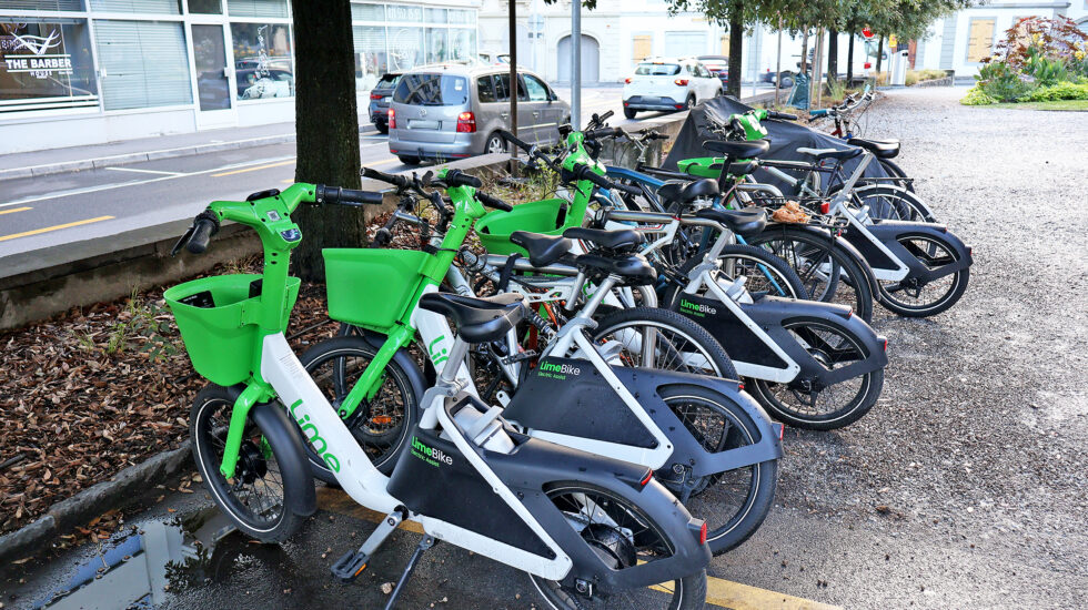 Les vélos en libre-service font débat