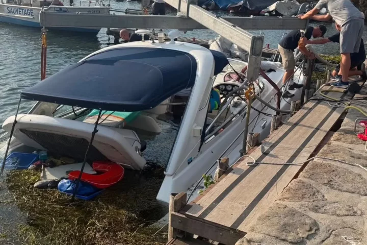 Un bateau échoué mobilise quatre services de secours à Morges