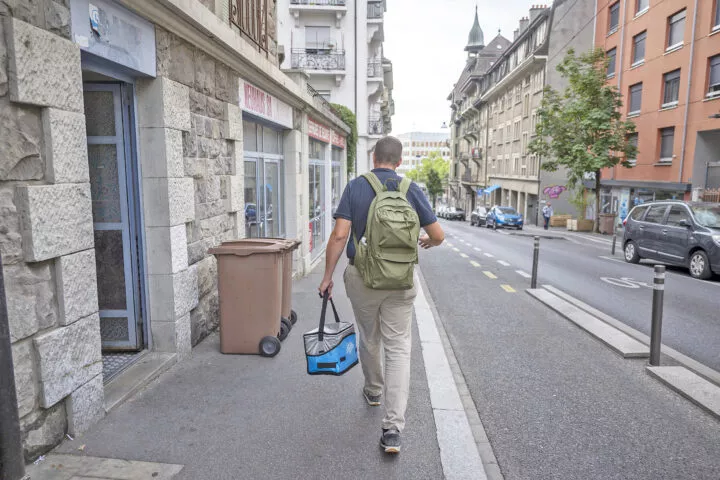 Sur les traces des inspecteurs des denrées alimentaires qui surveillent nos assiettes