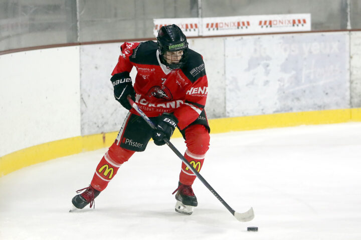 Les Bulldogs trébuchent d&rsquo;entrée
