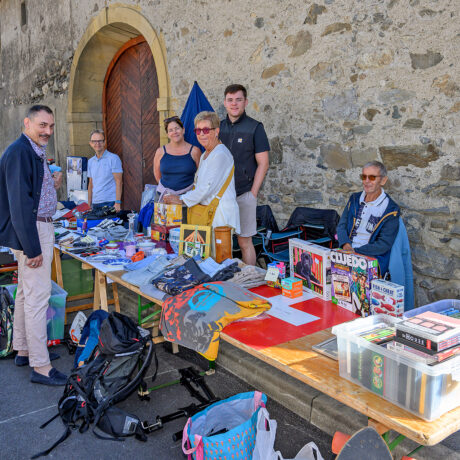 Les brocantes et vide-greniers font peau neuve
