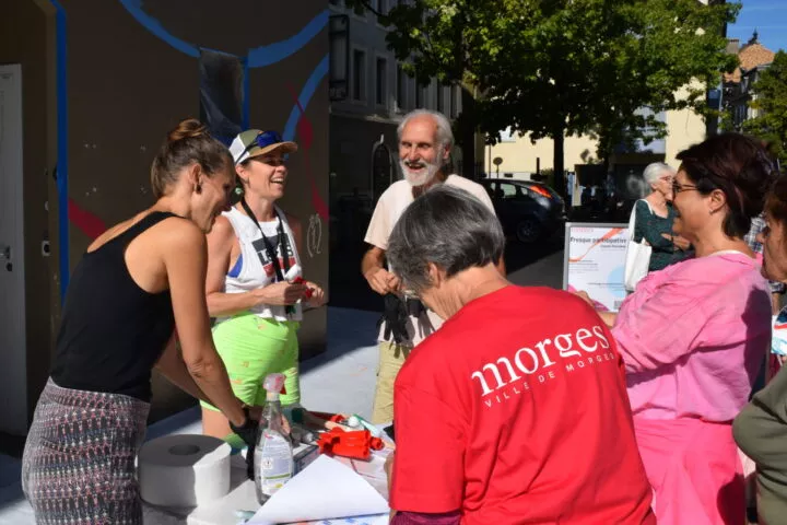 Tous à l&rsquo;ouvrage pour la fresque à Espace Couvaloup